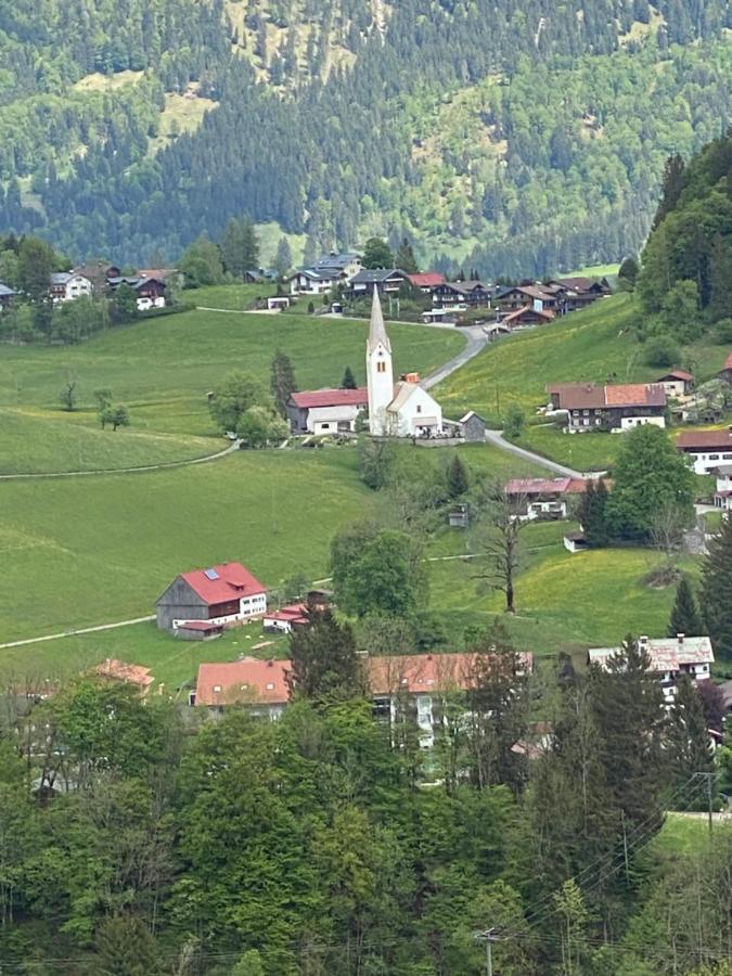 Kurzzeitdomizil In Oberstdorf Apartment Bagian luar foto