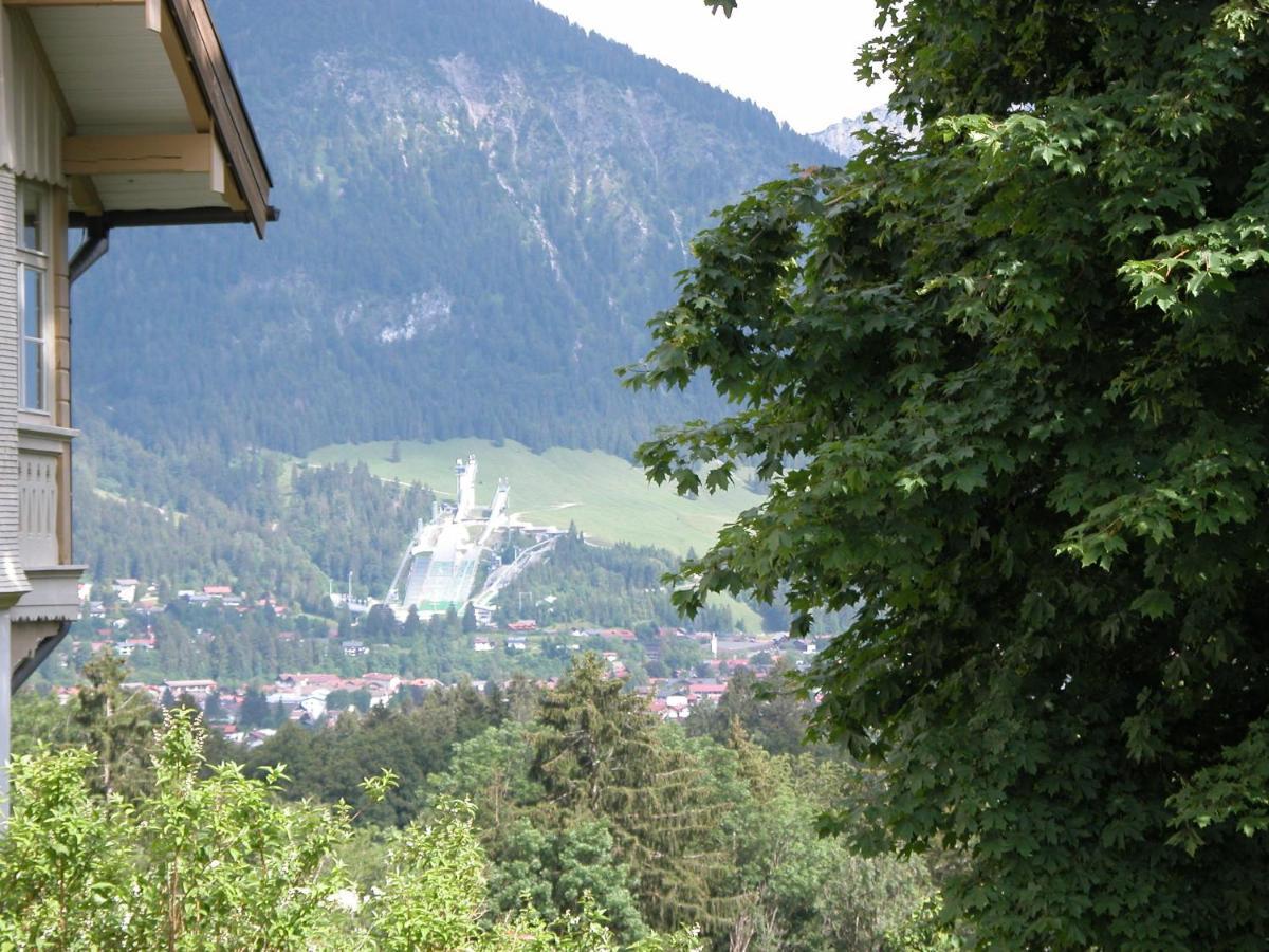 Kurzzeitdomizil In Oberstdorf Apartment Bagian luar foto